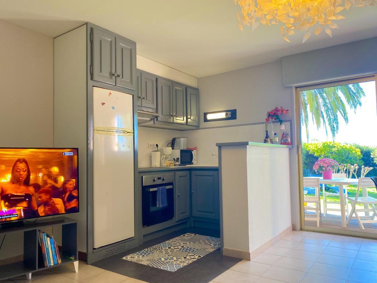 Grand T3 Avec Jardin Proche De La Mer Apartman Ajaccio  Kültér fotó